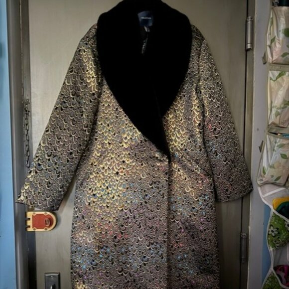 Retro Metallic Brocade Guided by Glistening Grace Coat with fur collar  - NWT - Picture 4 of 16